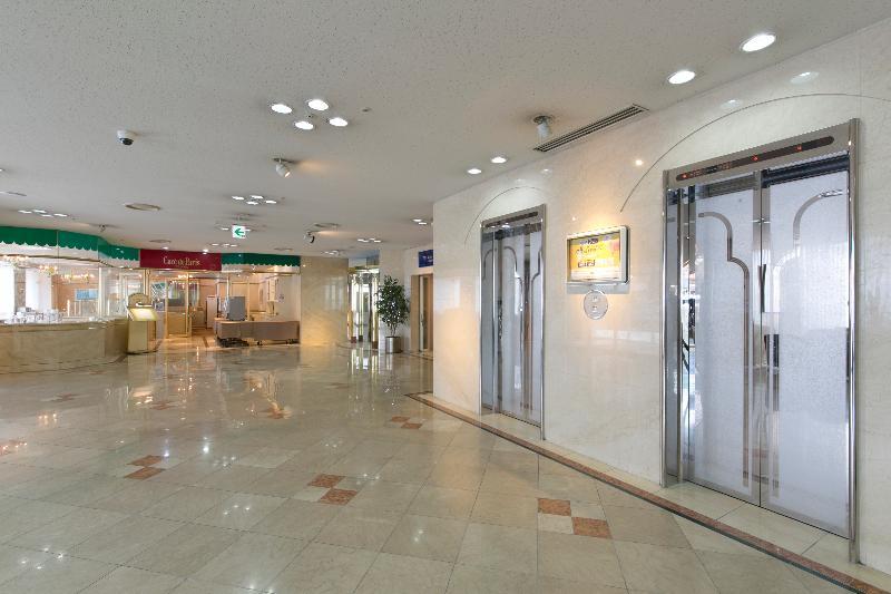 Tokushima Washington Hotel Plaza Exterior foto